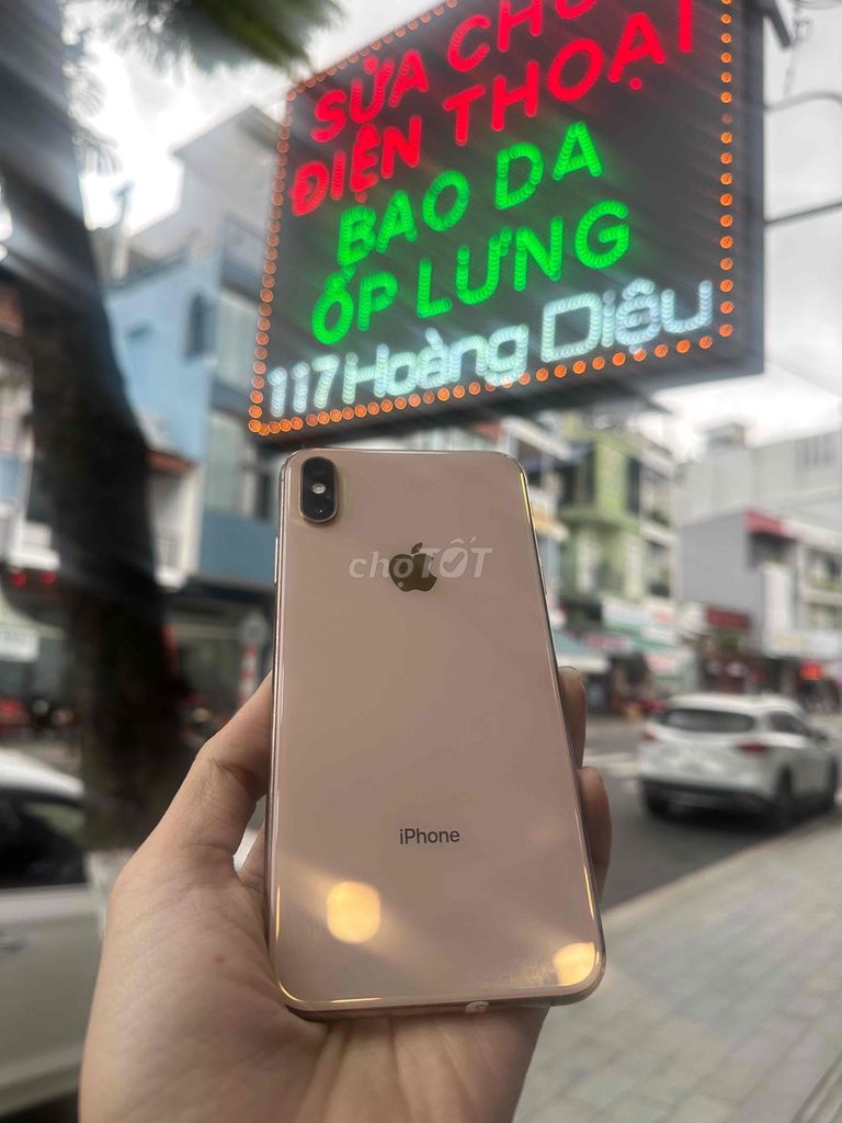 iPhone Xs Max 512GB Vàng. Mua bán Điện thoại tại Quận Thanh Khê Đà Nẵng được đăng bởi truong dinh anh khoa hình 1