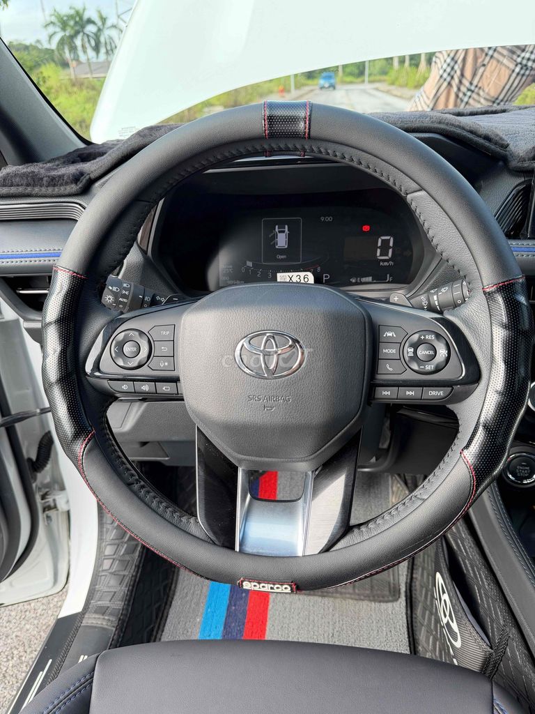 Toyota yaris cross 1.5D CVT 2024  9000km. Mua bán Ô tô tại Huyện Sóc Sơn Hà Nội được đăng bởi 💕💕💕💕💕💕💕 hình 6