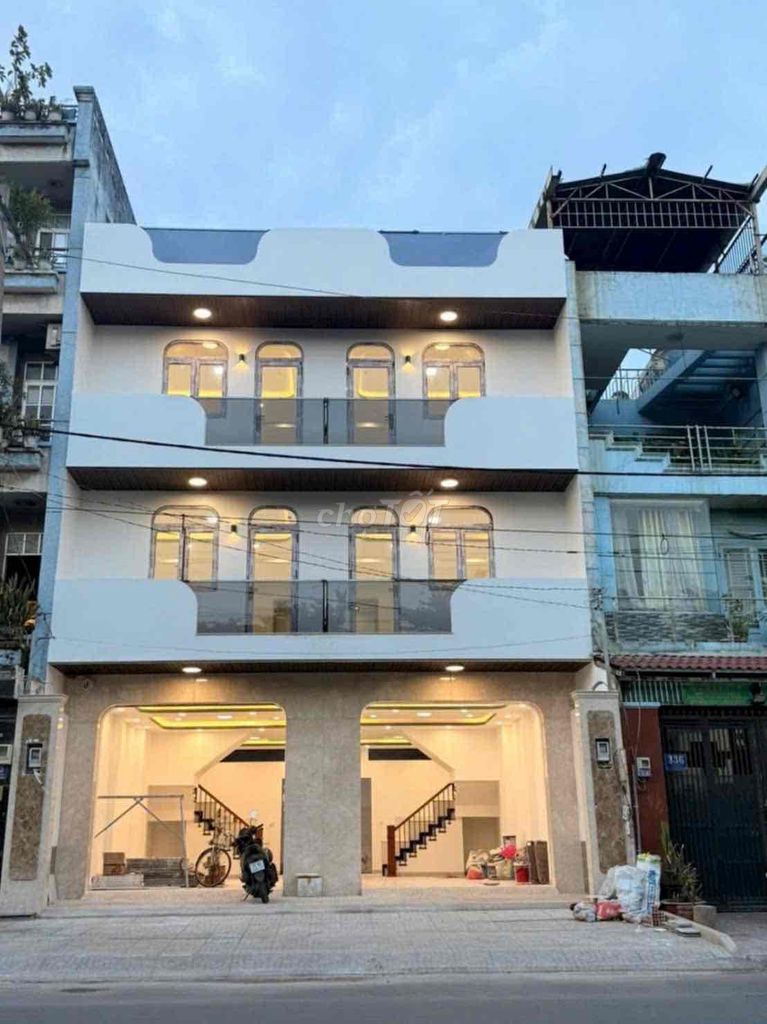 Аренда · 8 комн. · 180 м² · Quận Bình Tân, ул. Đường 7