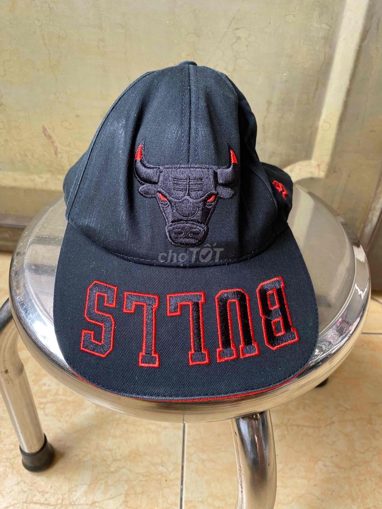 Nón thể thao New Era Đen Unisex. Mua bán Phụ kiện thời trang khác tại Quận 5 Tp Hồ Chí Minh được đăng bởi Thuần hình 1