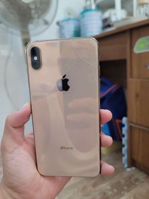 Thanh lý iPhone Xs Max 256GB mã MY/A.. Mua bán Điện thoại tại Quận 3 Tp Hồ Chí Minh được đăng bởi Nhã Trần hình 1