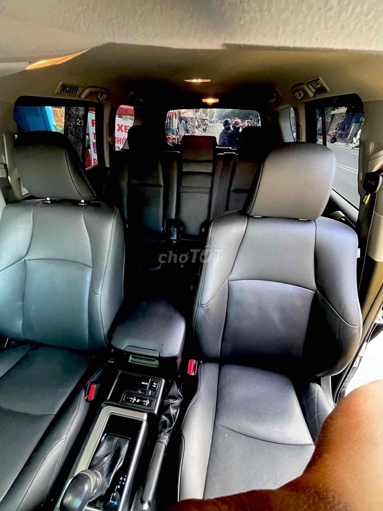 Toyota Land Cruiser Prado MoDe 2018 trùm mền -41.K. Mua bán Ô tô tại Quận 4 Tp Hồ Chí Minh được đăng bởi A Linh  hình 11