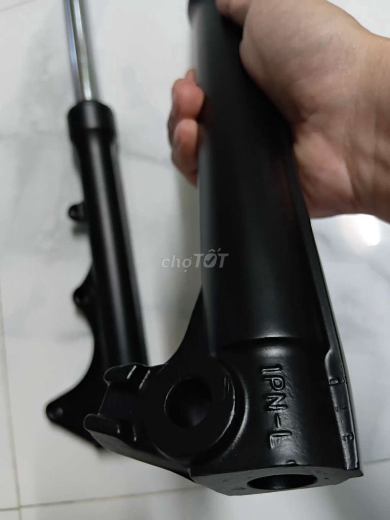 Phuộc trước Yamaha Luvias chính hãng. Mua bán Phụ tùng xe tại Quận Bình Thạnh Tp Hồ Chí Minh được đăng bởi Long Hoàng hình 2