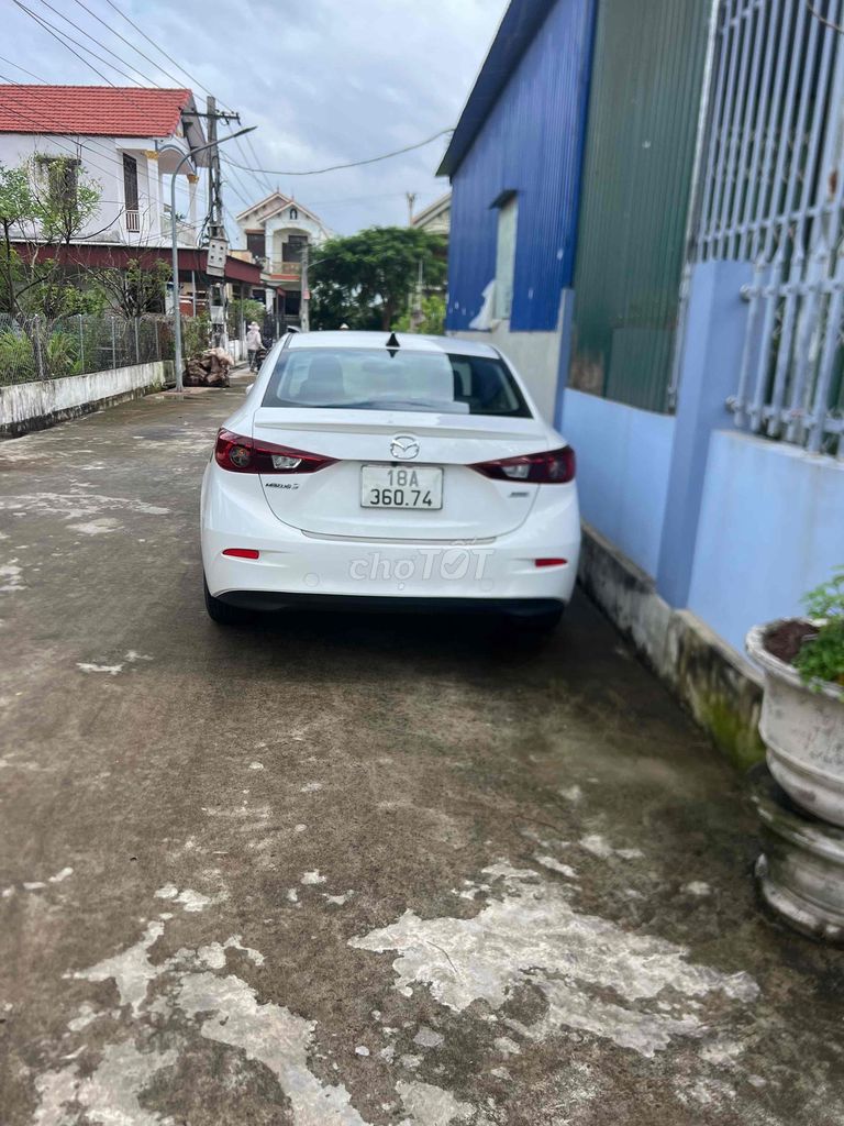Mazda 3 2018 1.5 AT Sedan - 31000 km. Mua bán Ô tô tại Huyện Hải Hậu Nam Định được đăng bởi Phạm Văn Tĩnh hình 3