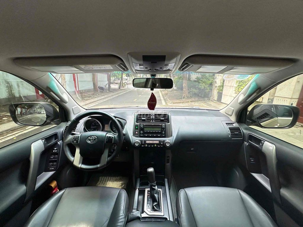 Toyota Prado TXL 2013 màu vàng cát 1 chủ siêu đẹp. Mua bán Ô tô tại Quận Cầu Giấy Hà Nội được đăng bởi Cao Quý hình 14
