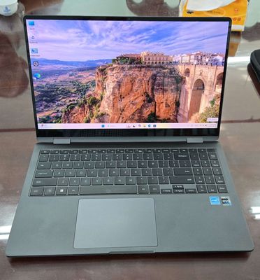 Laptop Samsung galaxy book 3 x360. Mua bán Laptop tại Thành phố Thủ Đức Tp Hồ Chí Minh được đăng bởi Nguyễn Minh Chương