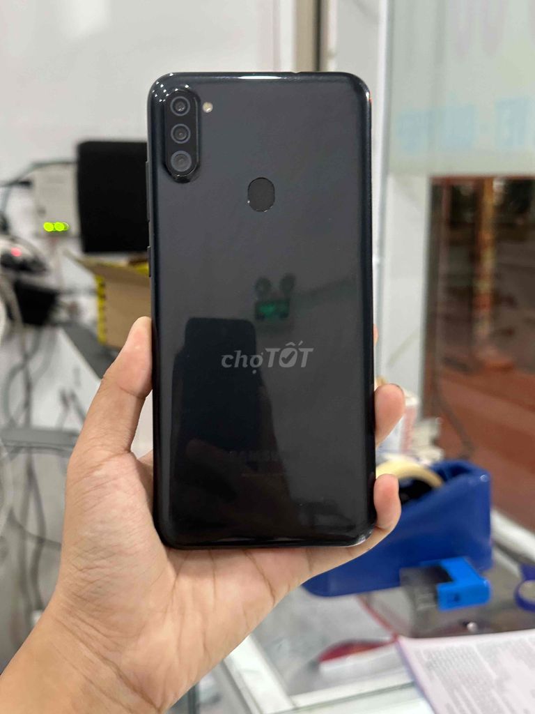 Samsung Galaxy A11 32GB Đen. Mua bán Điện thoại tại Thị xã Tân Uyên Bình Dương được đăng bởi Cửa hàng Kim Tuyến hình 1