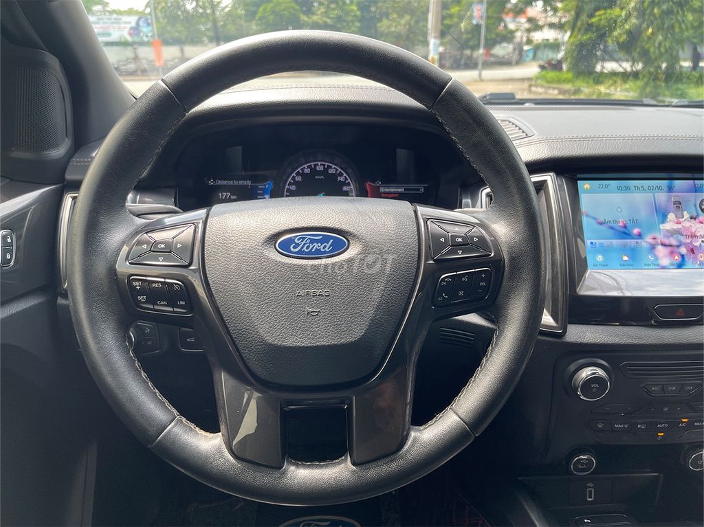 Ford Everest 2021 Titanium 2.0L 4x2 AT - 63000 km. Mua bán Ô tô tại Quận 12 Tp Hồ Chí Minh được đăng bởi Xe Đẹp Minh Khôi hình 7