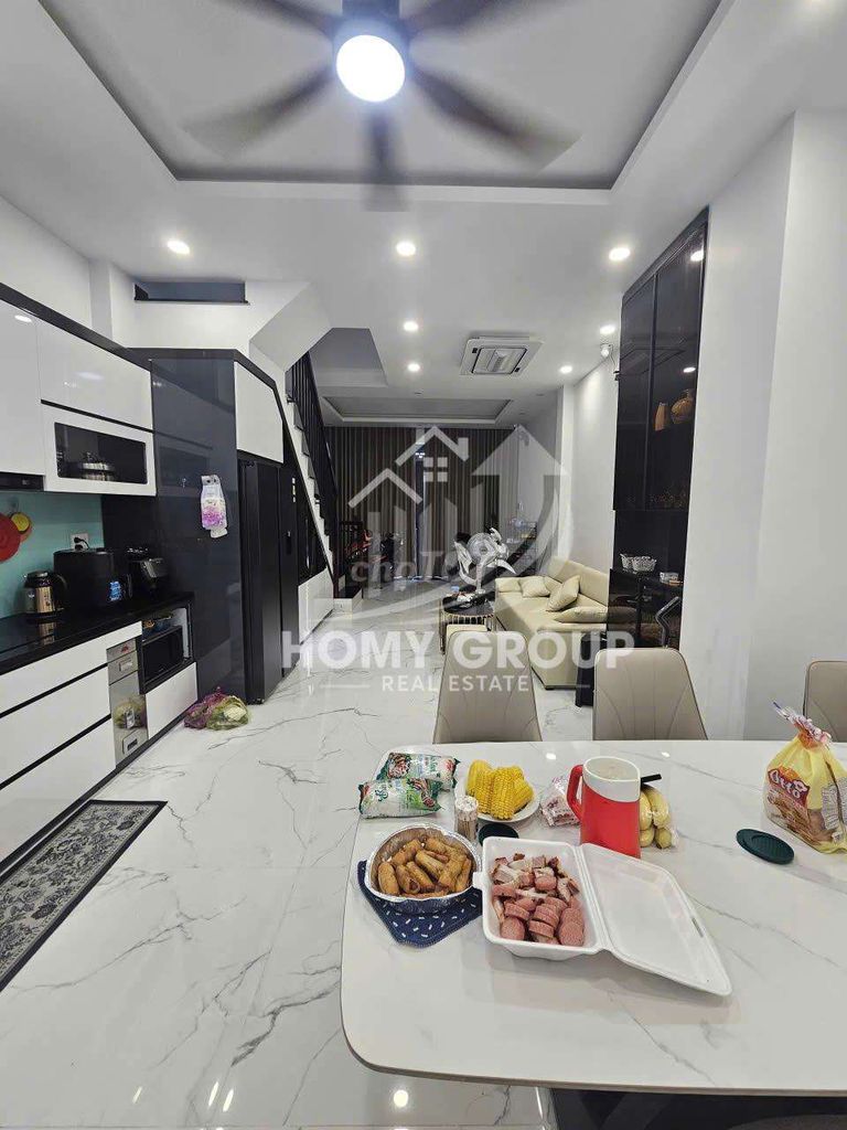 Аренда · 4 комн. · 60 м² · Thành phố Thủ Đức, ул. Đường Vòng xoay Ngã tư Bình Phước