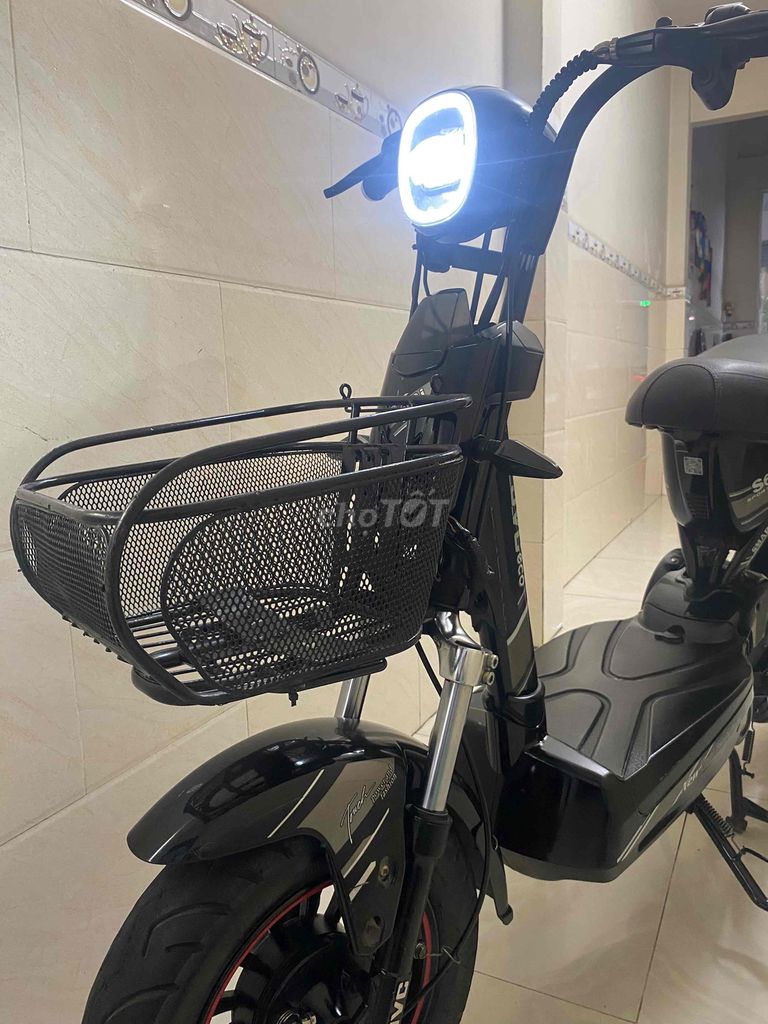 Cần bán chiếc xe đạp điện JVC eco số loại S600i. Mua bán Xe điện tại Huyện Hóc Môn Tp Hồ Chí Minh được đăng bởi Khánh hình 6