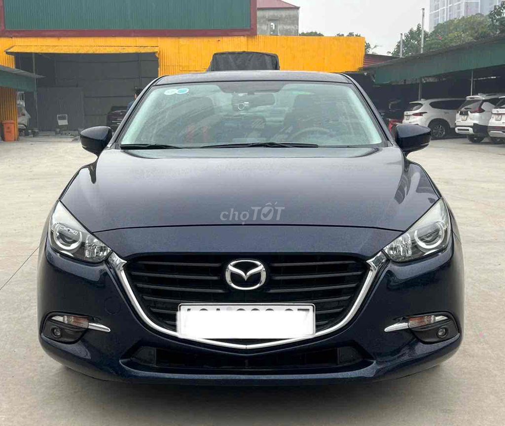 Mazda 3 1.5 AT Sedan sản xuất 2018 xanh cavansite