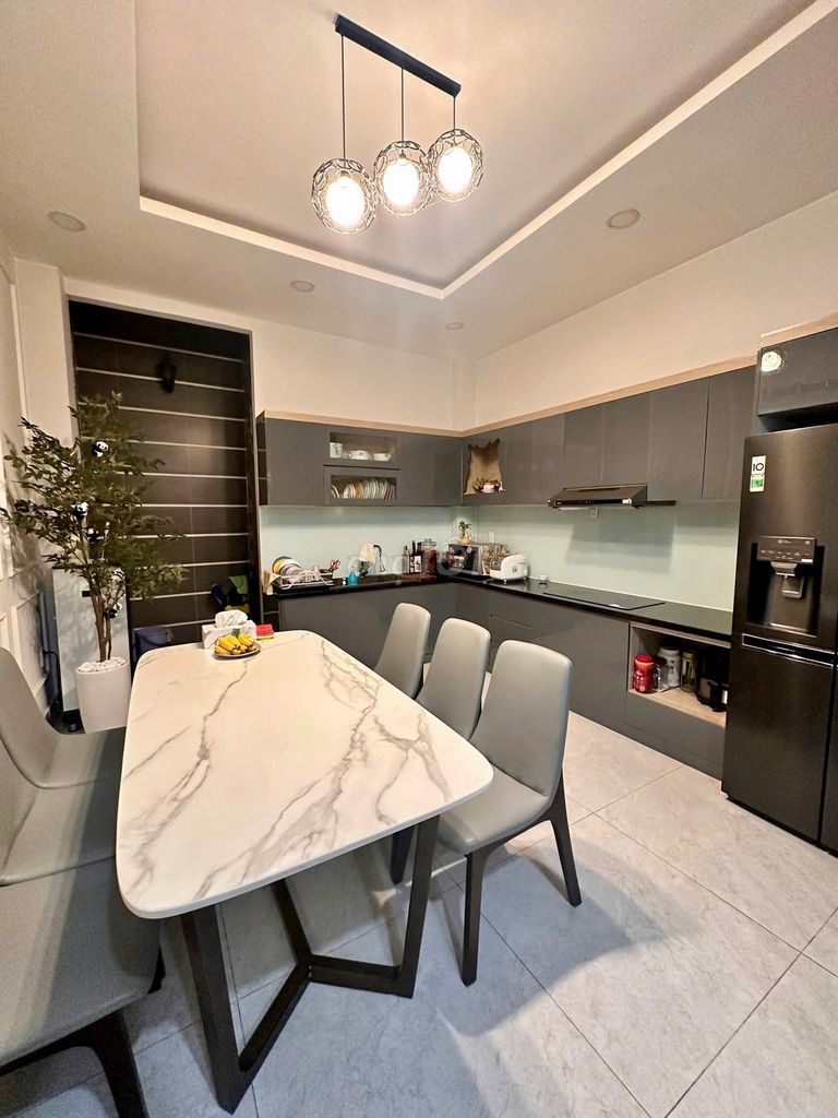 MÌNH BÁN NHÀ MẶT TIỀN , KINH DOANH SÁT VĂN CAO Q .TÂN PHÚ, CHỈ 11,9 TỶ. Mua bán nhà ở tại Quận Tân Phú Tp Hồ Chí Minh được đăng bởi Nhân Ihouzz hình 4
