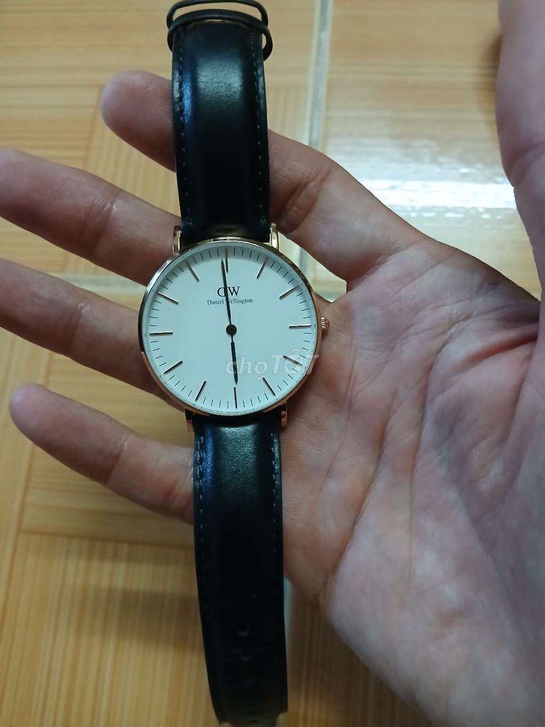 Đồng hồ Daniel Wellington 36mm Vàng hồng . Mua bán Đồng hồ tại Quận Cái Răng Cần Thơ được đăng bởi Thành Cát hình 1