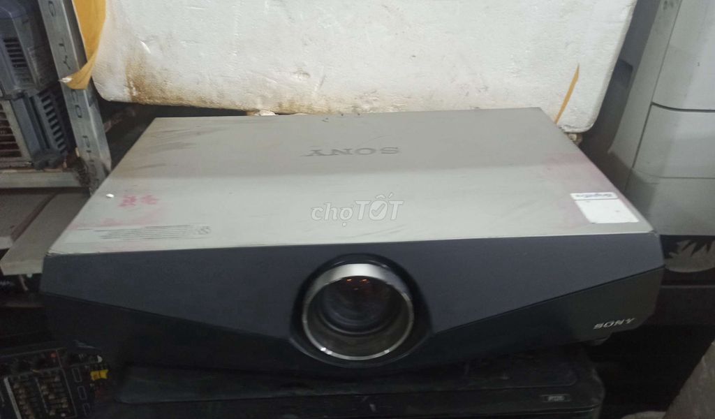 Thanh lí máy chiếu sony như hình cho ae thợ