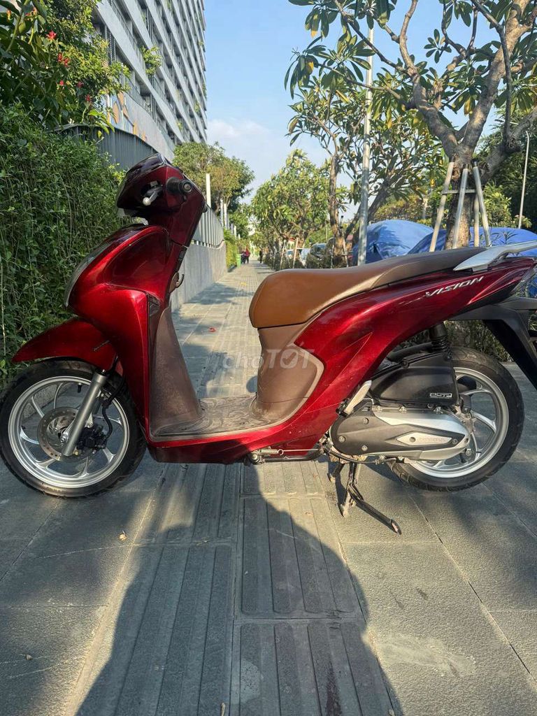 Xe Vision Đỏ Đô 2021 Sơn Zin Nguyên Con SmartKey. Mua bán Xe máy tại Quận 8 Tp Hồ Chí Minh được đăng bởi Hậu hình 2