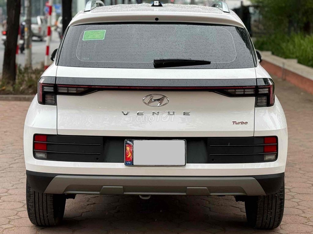 Hyundai Venue 2025 - 10000 km. Mua bán Ô tô tại Quận Nam Từ Liêm Hà Nội được đăng bởi Chính chủ hình 4