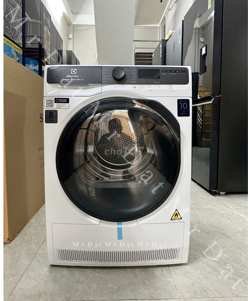 Máy sấy bơm nhiệt. ELECTROLUX 8 kg. MODEL 2024