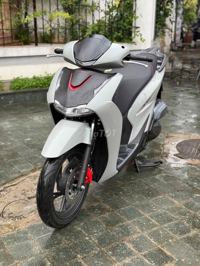 Honda SH 125i ABS 2026 Серый Как новый