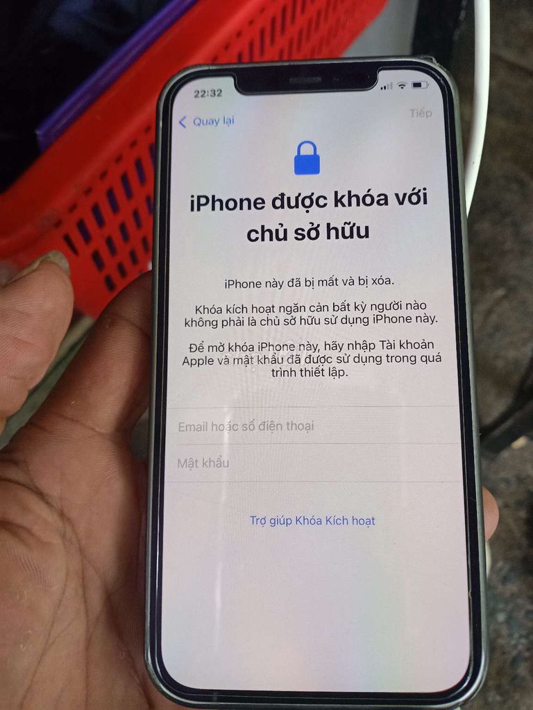 Máy mới bị khóa icloud bán xát. Mua bán Điện thoại tại Quận 11 Tp Hồ Chí Minh được đăng bởi Lun Chi hình 1