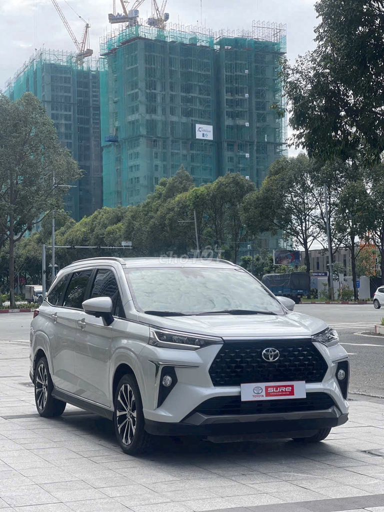 Toyota Veloz Cross TOP 2023 1.5AT - 40000 km. Mua bán Ô tô tại Thành phố Thủ Đức Tp Hồ Chí Minh được đăng bởi Nguyễn Thành hình 1