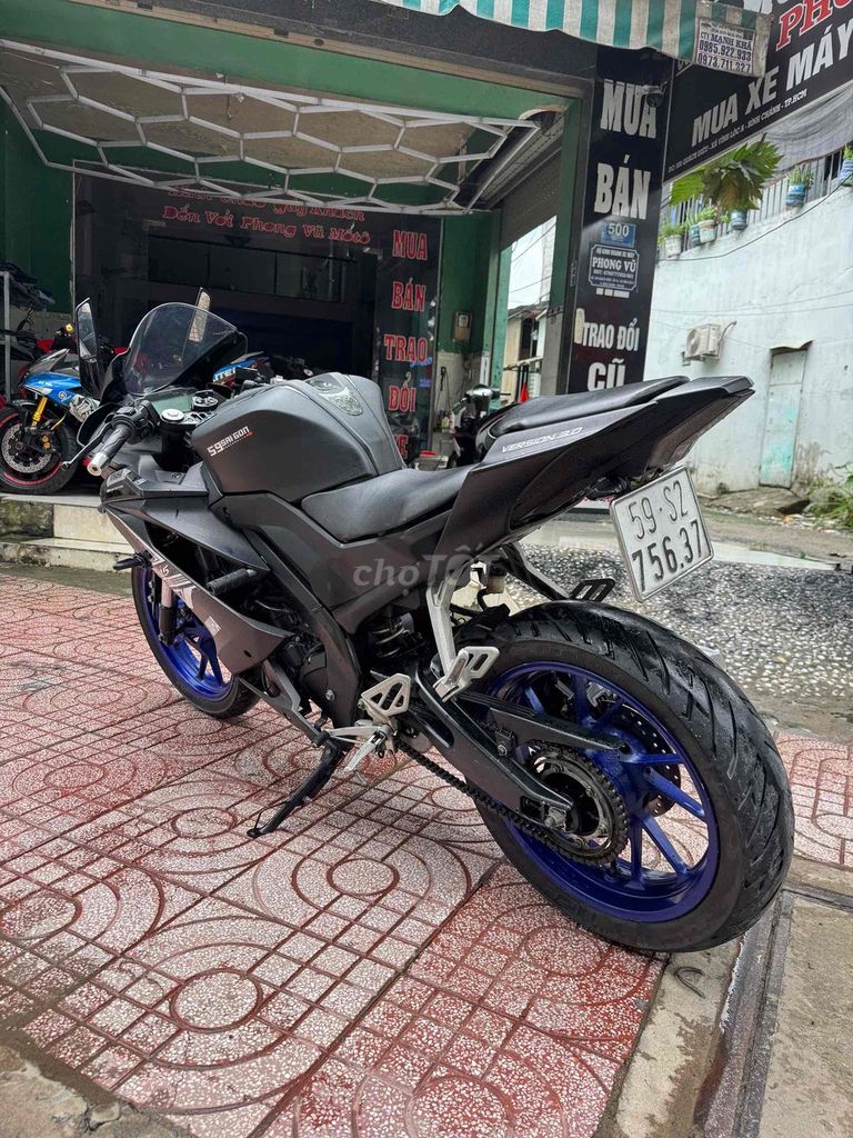 Yamaha R15V3 máy zin biển số thành phố. Mua bán Xe máy tại Huyện Bình Chánh Tp Hồ Chí Minh được đăng bởi Phong Vũ hình 4