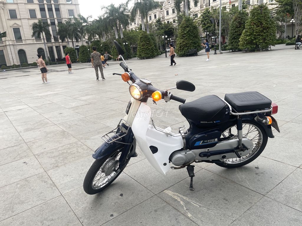 Honda Cub 86 Kim Vàng Giọt Lệ. Mua bán Xe máy tại Quận Gò Vấp Tp Hồ Chí Minh được đăng bởi Minh Thuận hình 8