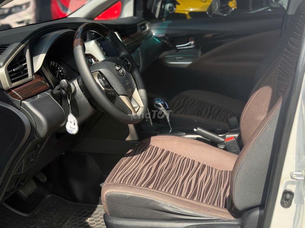 Toyota Innova Venturer 2.0 AT 2022. Mua bán Ô tô tại Thành phố Thuận An Bình Dương được đăng bởi Thắng Trần Auto hình 7