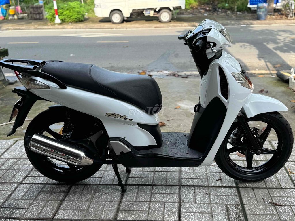 SH dọn leng keng Sport chính chủ bs61. Mua bán Xe máy tại Thành phố Thủ Dầu Một Bình Dương được đăng bởi hien pham hình 3