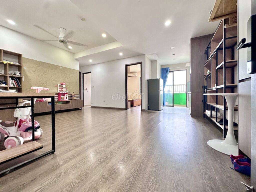 Квартира в аренду в комплексе Osaka, Ngoc Hoi, 2 спальни, полностью меблированная