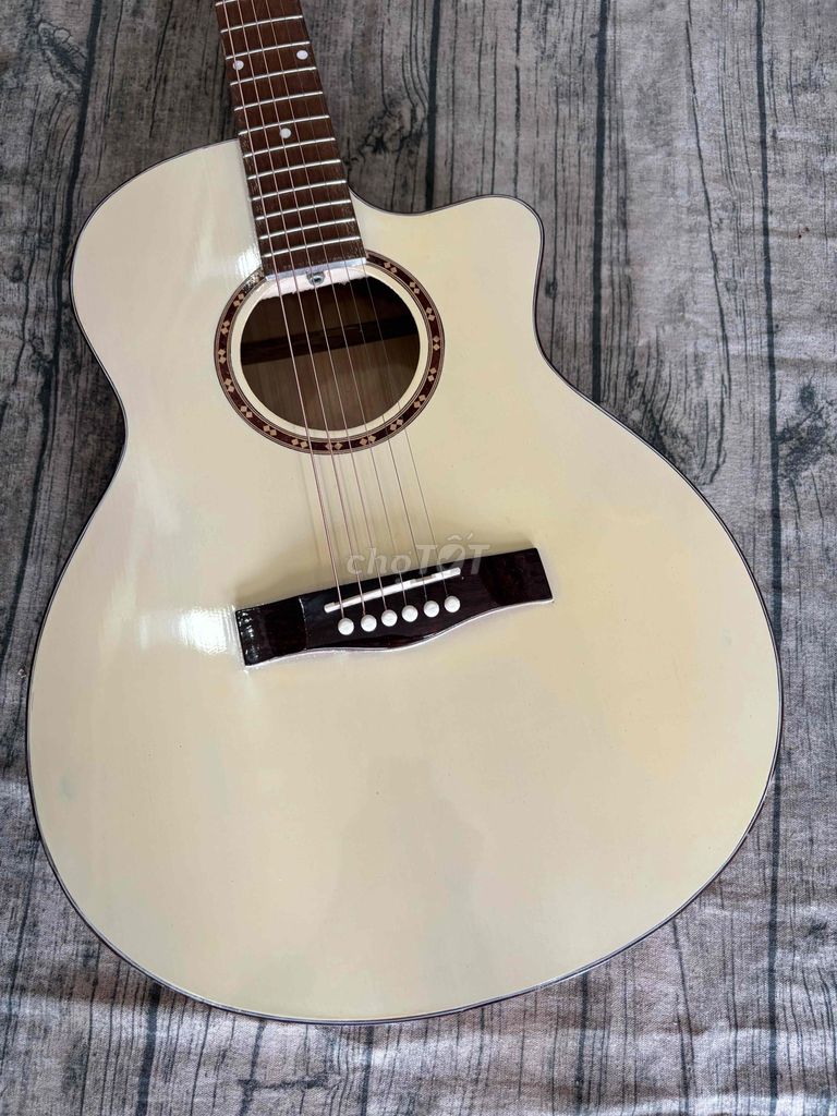 Đàn Guitar Acoustic Giá Rẻ Tập Chơi. Mua bán Nhạc cụ tại Quận Gò Vấp Tp Hồ Chí Minh được đăng bởi Đào Nguyễn hình 1