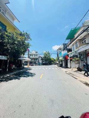 Cần bán 02 lô đất mặt tiền đường Đinh Tiên Hoàng. Mua bán đất tại Thành phố Vũng Tàu Bà Rịa - Vũng Tàu được đăng bởi Kim Oanhh