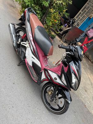 Yamaha Novo 4 2011 Đen Đỏ Trắng. Mua bán Xe máy tại Huyện Hóc Môn Tp Hồ Chí Minh được đăng bởi Hoàng Anh Tuấn