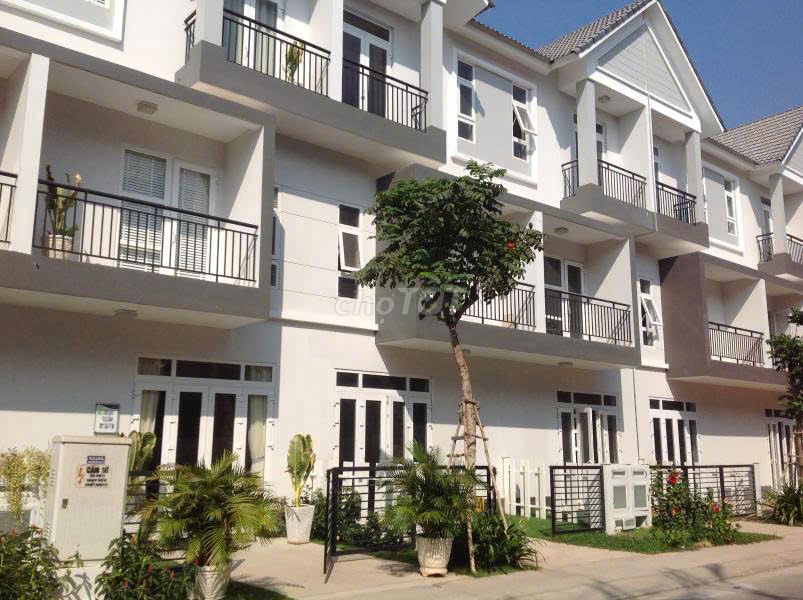 Nhà phố Park Riverside 100m2, nội thất cao cấp, thẳng sông, sổ hồng. Mua bán nhà ở tại Thành phố Thủ Đức Tp Hồ Chí Minh được đăng bởi Ms Kim hình 3