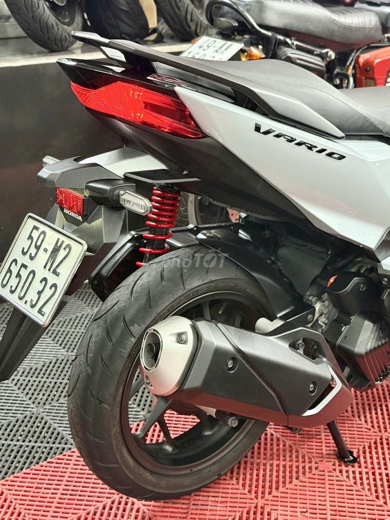 💥Honda Vario 160i CBS 2023 Xám Xi Măng BSTP 9 chủ. Mua bán Xe máy tại Thành phố Thủ Đức Tp Hồ Chí Minh được đăng bởi XE MÁY THỦ ĐỨC hình 3
