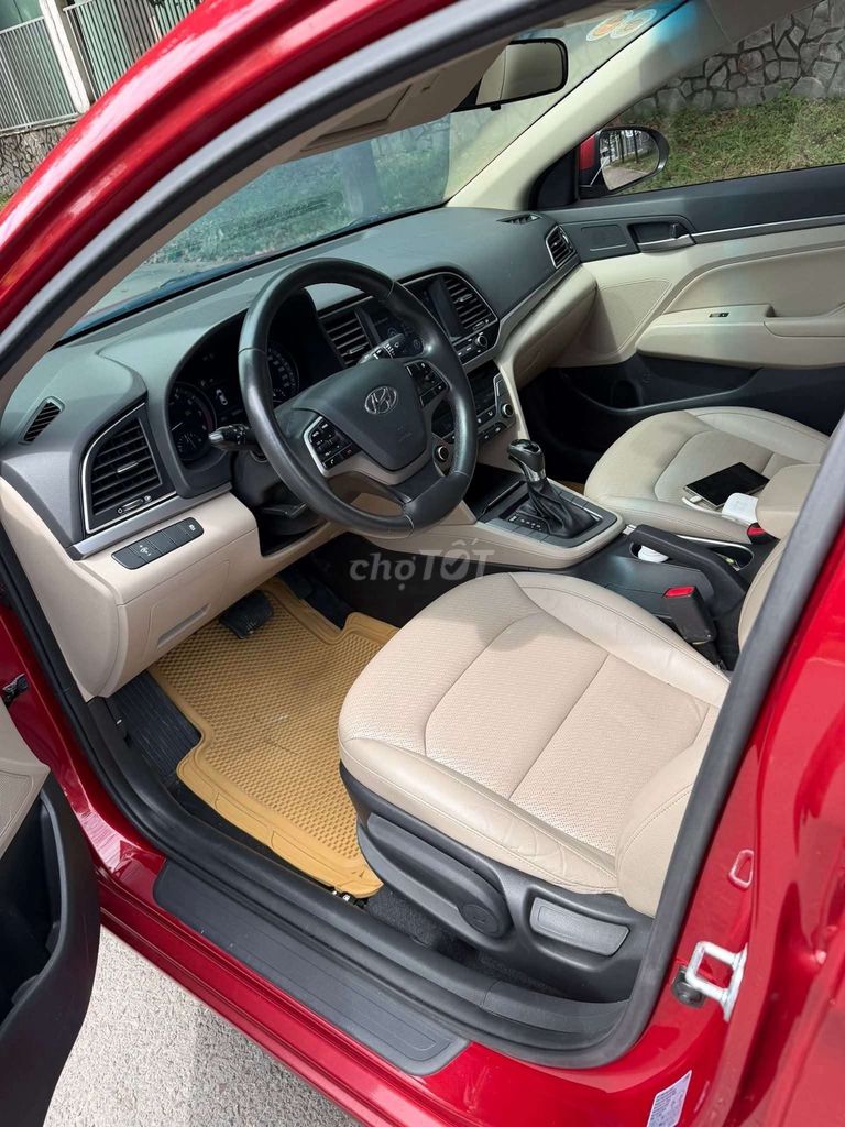 Bán xe ELANTRA số tự động cọp rất đẹp. Mua bán Ô tô tại Thành phố Buôn Ma Thuột Đắk Lắk được đăng bởi Phúc Thiện hình 11