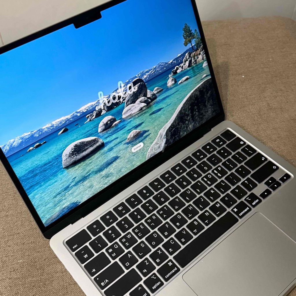Apple MacBook Air M3 13 inch 16GB/512GB. Mua bán Laptop tại Quận 7 Tp Hồ Chí Minh được đăng bởi Miso hình 1