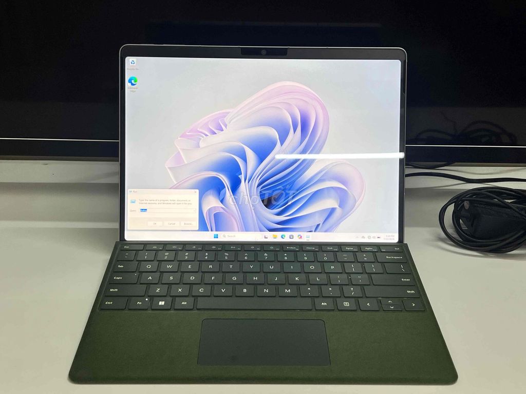 Surface Pro 10 5g cellular Ultra 7 165U 32GB 1tb. Mua bán Laptop tại Quận 6 Tp Hồ Chí Minh được đăng bởi Đinh Trọng Hòa hình 1