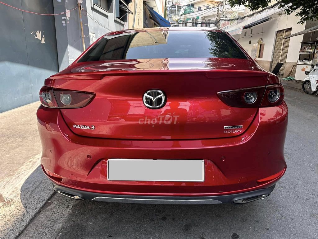 Mazda 3 2025 at luxury màu đỏ, odo 18.000 km. Mua bán Ô tô tại Quận Gò Vấp Tp Hồ Chí Minh được đăng bởi Xuân Trường hình 3
