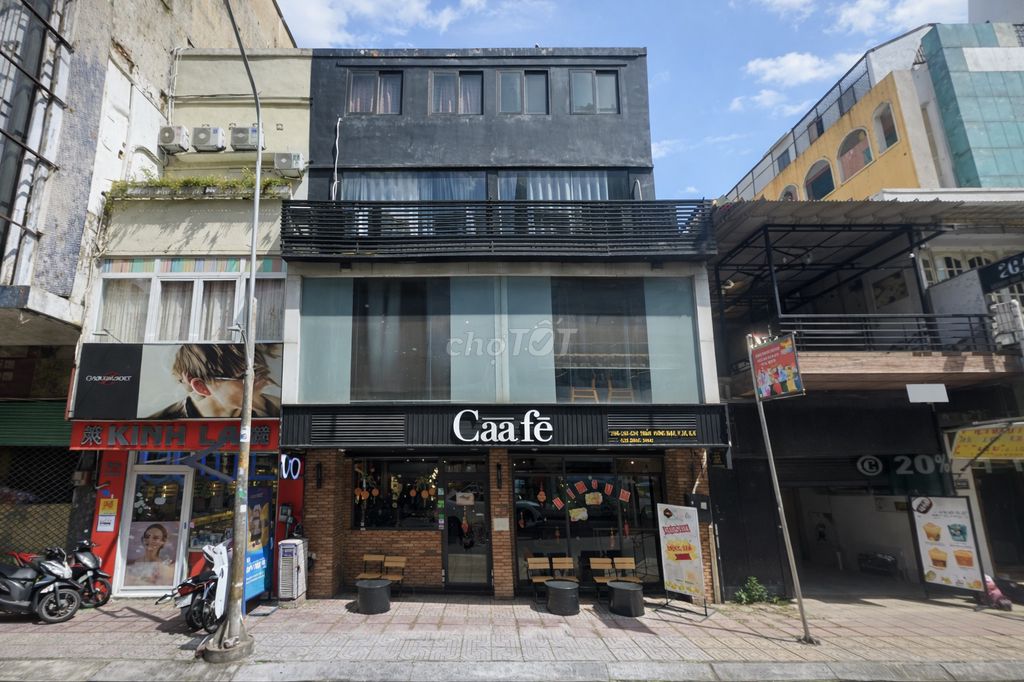 Cho thuê mặt bằng đẹp Lê Hồng Phong, Phường 12, Quận 10, DT: 8x20m