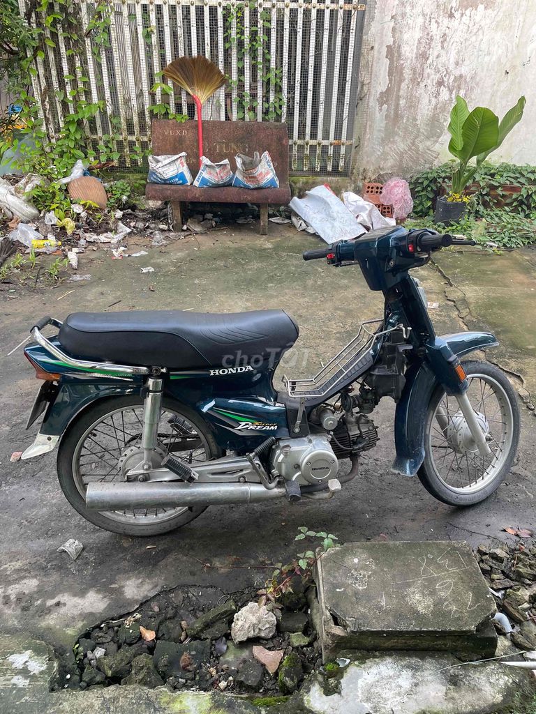 dư xe cần bán dream. Mua bán Xe máy tại Huyện Thới Bình Cà Mau được đăng bởi Huỳnh Đạt  hình 1