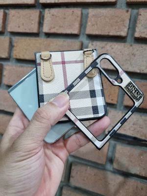 Zflip 5 SSVN 512Gb. Mua bán Điện thoại tại Quận Cầu Giấy Hà Nội được đăng bởi Dũng