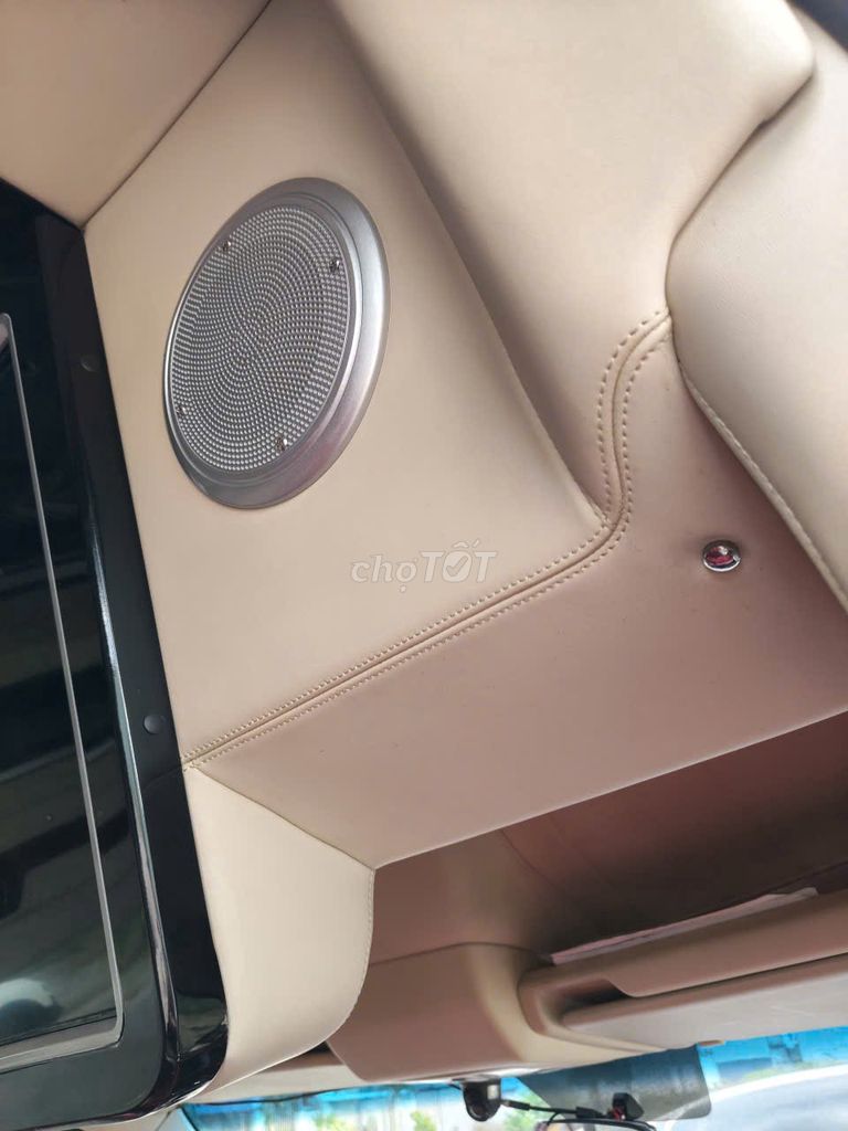 Hyundai Solati 12 мест 2023 Черный
