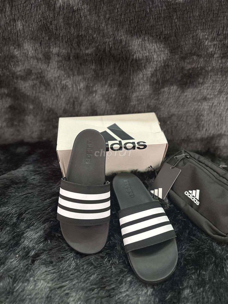 Dép Adidas Unisex Đen trắng size 38. Mua bán Giày dép tại Huyện Thống Nhất Đồng Nai được đăng bởi Thúy Hoa hình 1