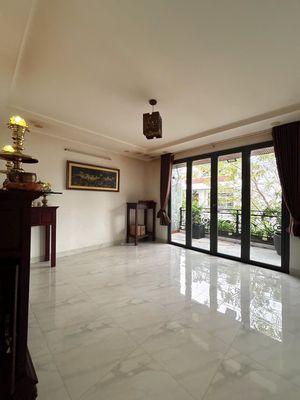 Bán nhà 4 tầng mặt tiền đường B1 Bùi Phùng VCN Phước Hải Nha Trang. Mua bán nhà ở tại Thành phố Nha Trang Khánh Hòa được đăng bởi Trần Uyên