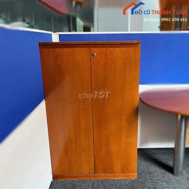Tủ Hồ Sơ Gỗ MDF 2 Cánh Nâu Đẹp 90%. Mua bán Đồ dùng văn phòng tại Quận Tân Phú Tp Hồ Chí Minh được đăng bởi Thanh Lý Thanh Tuấn hình 1