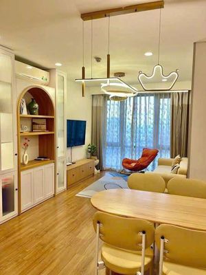 CHO THUÊ CHUNG CƯ CAO CẤP MIPEC - 2PN , 2WC - FULL NỘI THẤT, TIỆN ÍCH