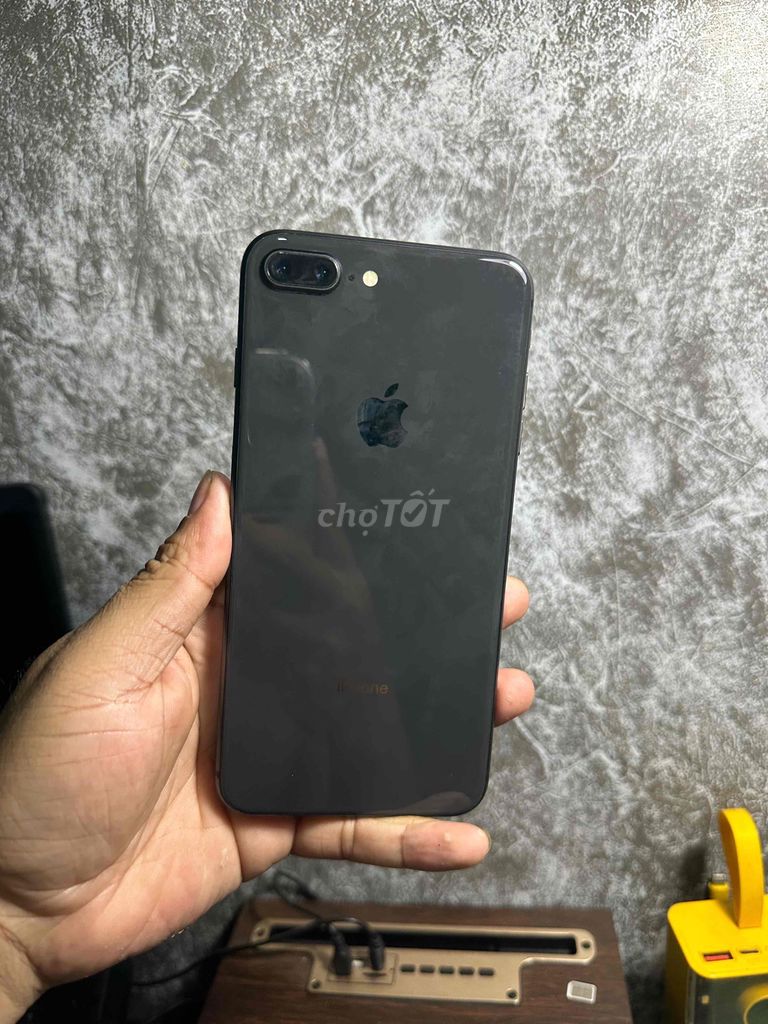 Apple iPhone 8 Plus 64GB Xám. Mua bán Điện thoại tại Thị xã Bến Cát Bình Dương được đăng bởi Ti Ti Store hình 1