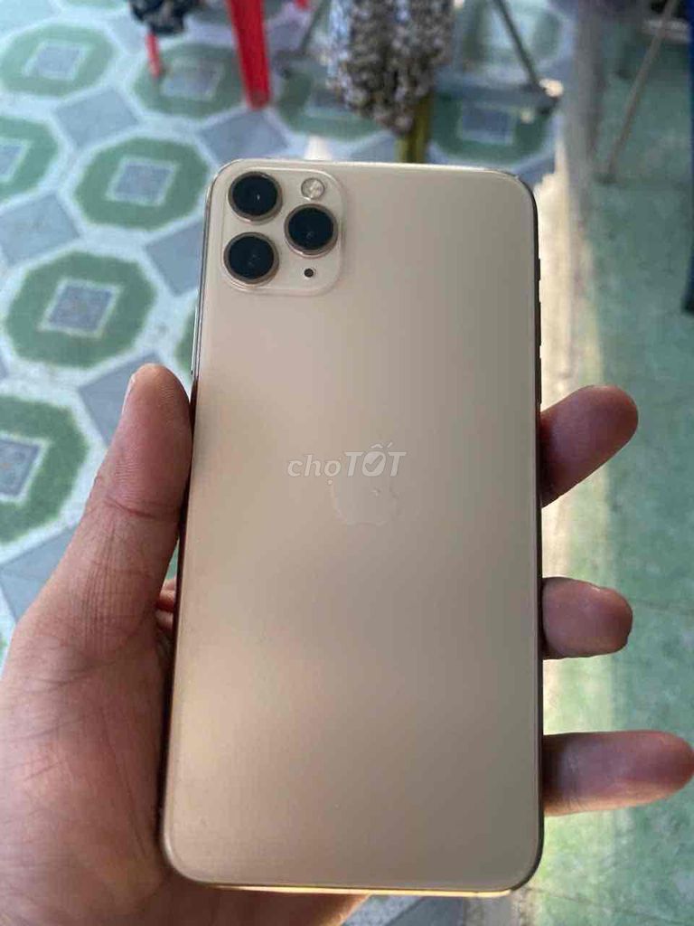 Apple iPhone 11 Pro Max Vàng. Mua bán Điện thoại tại Thành phố Mỹ Tho Tiền Giang được đăng bởi GÒM MT hình 1