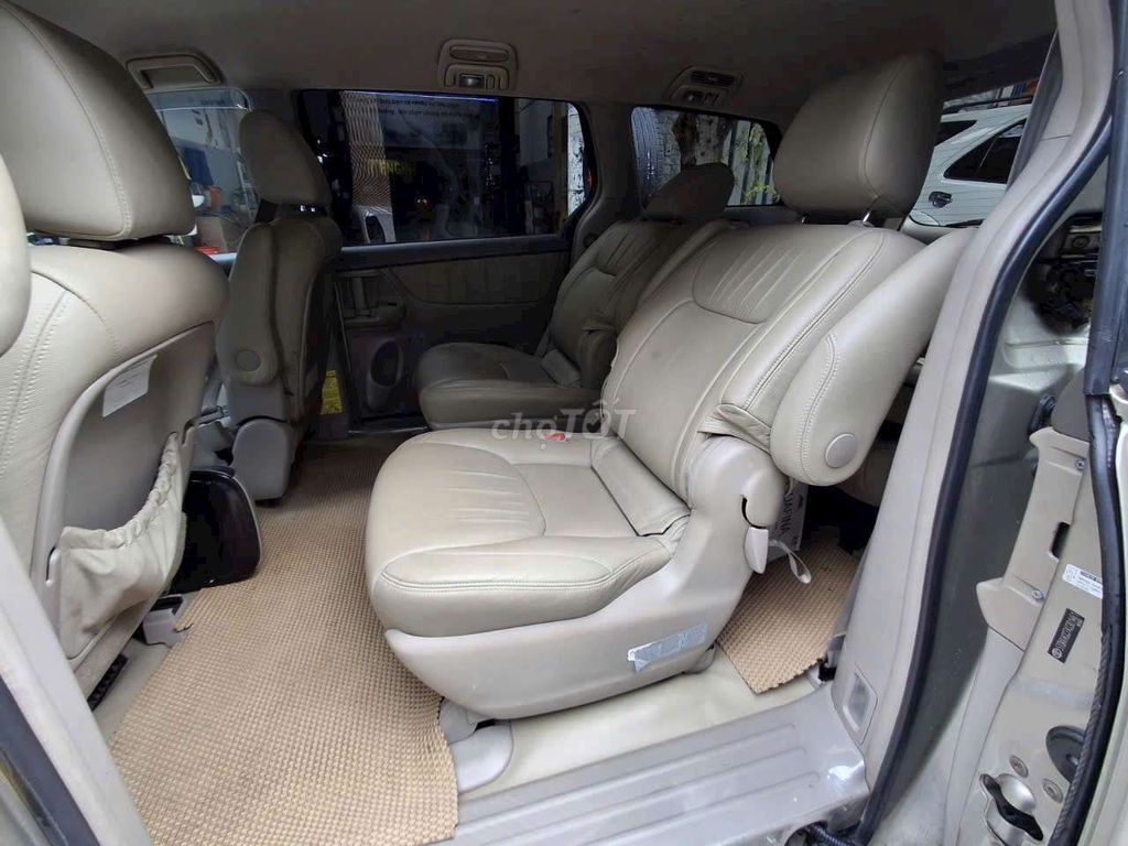Toyota siena 3.5 sx 2009 - 100000 km. Mua bán Ô tô tại Quận Tân Phú Tp Hồ Chí Minh được đăng bởi Văn ý hình 8
