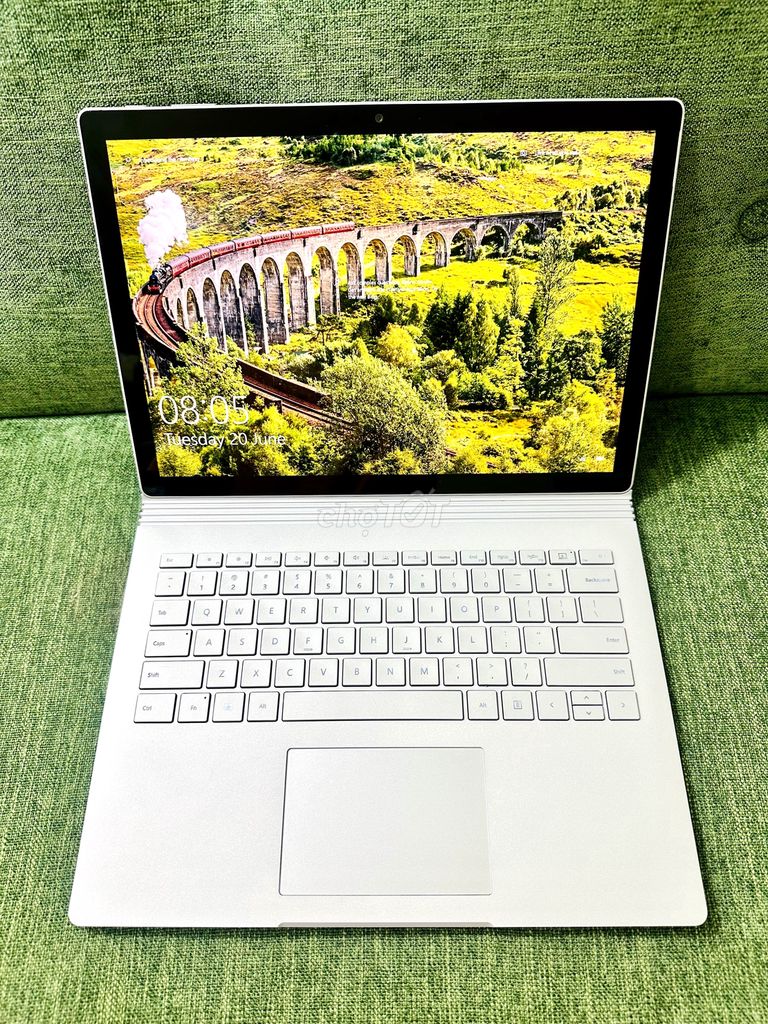 Surface Book 2 US i7 like new